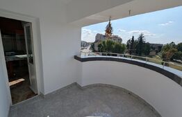 Apartament cu 4 camere, 165 mp, zona Intim 