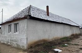 Proprietate cu livada de vanzare 1500mp , aproape de Arad