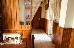 Apartament cu 3 camere si balcon, decoamandat, spatios si calduros in Lipova