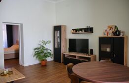 Apartament 3 camere, 90 mp, ULTRACENTRAL– spațios, ideal locuință sau investiție