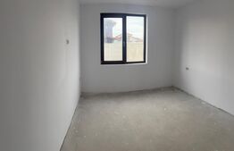 Casă Noua cu etaj, 5cam , 3bai, Terasa de 30mp, semifinisat