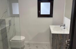 Casă Noua cu etaj, 5cam , 3bai, Terasa de 30mp, încălzire în pardoseală