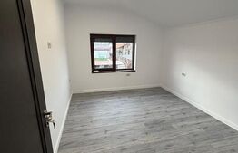 Casă Noua cu etaj, 5cam , 3bai, Terasa de 30mp, încălzire în pardoseală