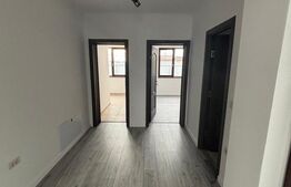 Casă Noua cu etaj, 5cam , 3bai, Terasa de 30mp, încălzire în pardoseală