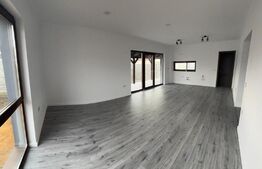 Casă Noua cu etaj, 5cam , 3bai, Terasa de 30mp, încălzire în pardoseală