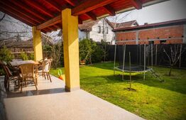 Casa de vanzare, 138 mp, zona Aradul Nou