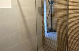 Apartament la casa, 64 mp, zona Central