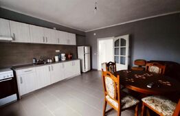 Apartament la casa, 100 mp, zona Livada - Arad 