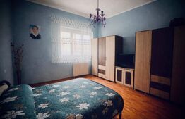 Apartament spațios cu finisaje moderne italienesti + boxa, garaj si curte comuna