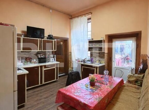 Apartament de vânzare 3 camere Central - 192228AV | BLITZ Arad | Poza1