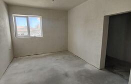 Casa de vanzare, 192 mp, zona Bujac