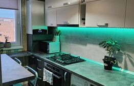 Apartament cu 3 camere, zona Aurel Vlaicu, Bloc renovat