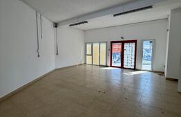 Spatiu Comercial, 70 mp, zona Banu Maracine