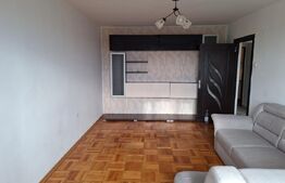 Apartament cu 3 camere, 79 mp, zona Garii