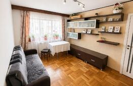 Apartament 3 camere, Balcon, etaj 3, parcare 