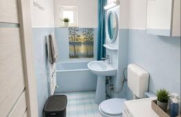 Apartament 3 camere, Balcon, etaj 3, parcare 