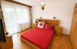 Apartament 3 camere, Balcon, etaj 3, parcare 