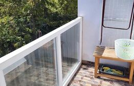 Apartament 3 camere, Balcon, etaj 3, parcare 