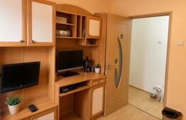 Apartament 3 camere, 75 mp, zona Micalaca