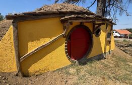 Teren 6365 mp casute tip hobbit in zona de agrement Dealul Viilor  Ineu de Arad