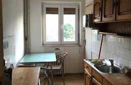 Apartament 3 camere decomandat,Aurel Vlaicu-Fortuna.