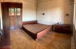 Apartament 4 camere ULTRACENTRAL,136 mp, posibilitate de investiție!