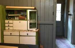 Apartament de 4 camere, 150 mp, tavan inalt, oportunitate investitie! Zona centrala!