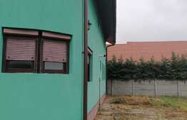 Casa de vanzare, 139 mp utili, teren 534 mp, in cartierul Tineretului din Livada