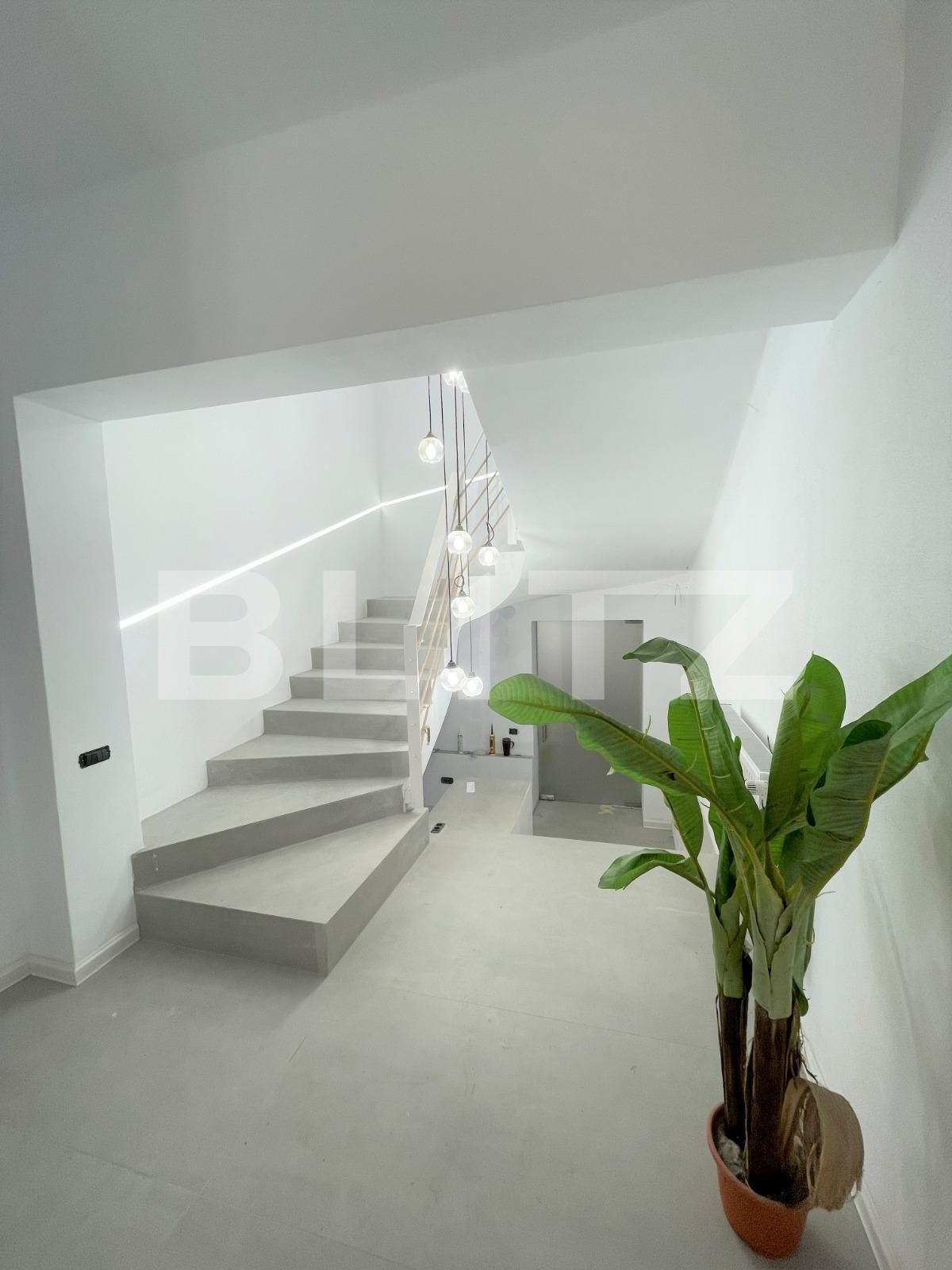 Casa de vânzare 11 camere Ultracentral - 68383CV | BLITZ Arad | Poza2