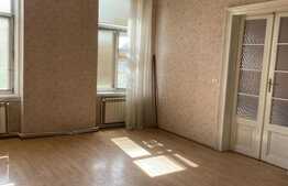 Apartament de 3 camere, 88 mp, zona Ultracentrala!