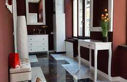 Apartament de 3 camere in zona Centrala 92 mp!