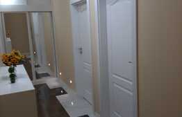 Apartament de 3 camere in zona Centrala 92 mp!