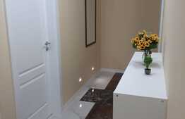 Apartament de 3 camere in zona Centrala 92 mp!