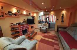 Apartament 5 camere, Etajul 1, Spatios, 100 mp, Zona Miorita!