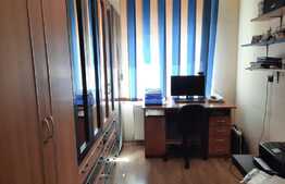 Apartament 5 camere, Etajul 1, Spatios, 100 mp, Zona Miorita!