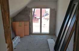 Casa de 200 mp, in zona Şega