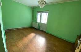 Apartament 3 camere in cartierul Micalaca! Oportunitate!