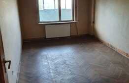 Apartament de 3 camere tip Samanta coborator, 95 mp zona Polivalenta-Malul Muresului!