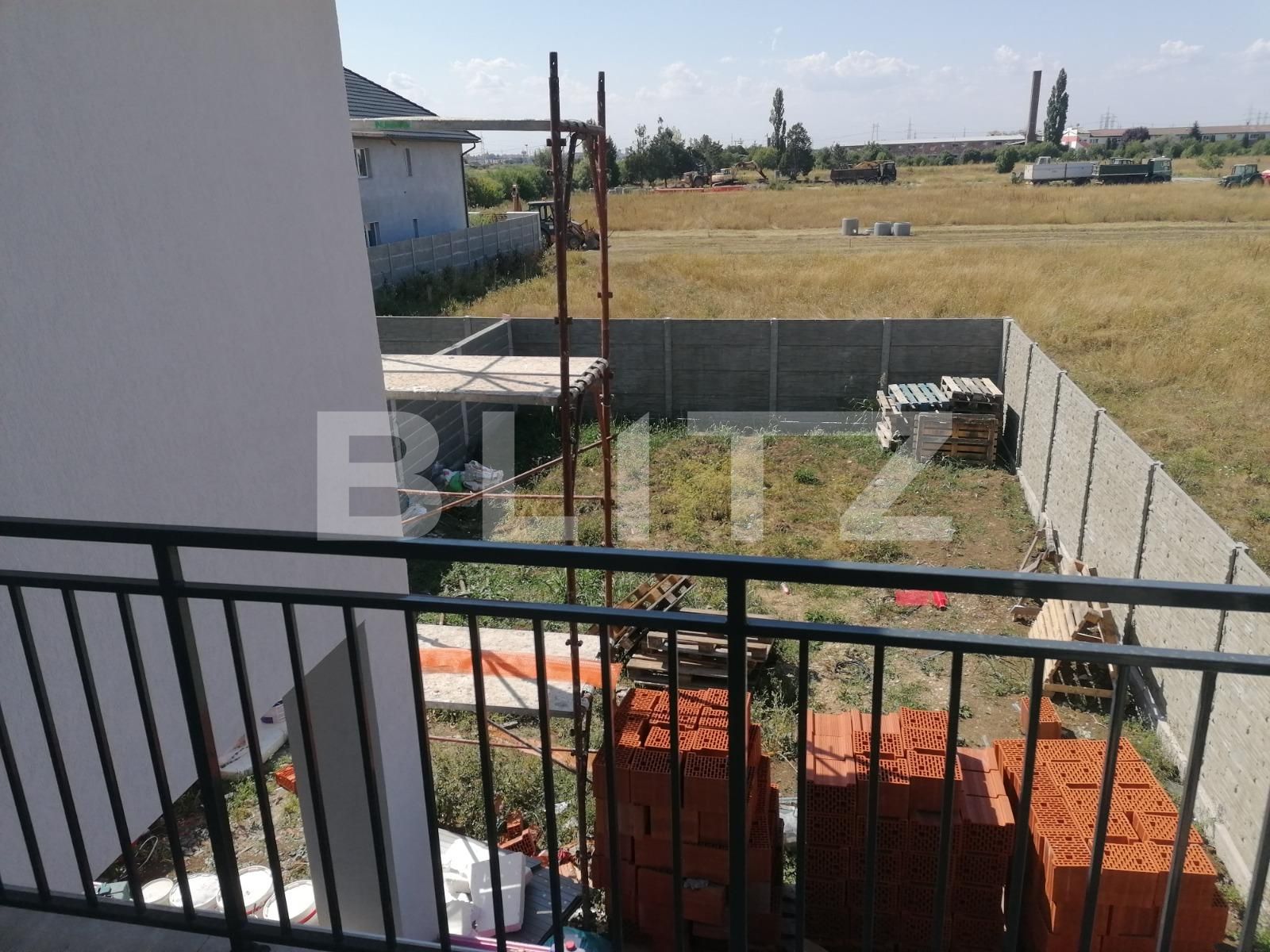 Casa de vânzare 4 camere Est - 70042CV | BLITZ Arad | Poza10