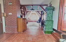 Apartament deosebit 4 camere,140 mp Central, Teatrul Ioan Slavici, Negociabil!