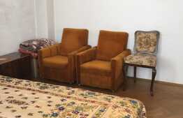 Apartament de 3 camere, 70 mp, balcon, zona Ultracentrala! 