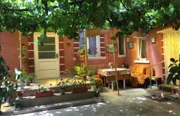 Casa de 212 mp utili, teren 572 mp, in Vlaicu!