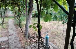 Casa de 212 mp utili, teren 572 mp, in Vlaicu!