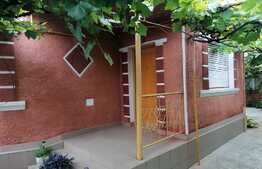 Casa de 212 mp utili, teren 572 mp, in Vlaicu!