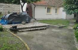 Ocazie casa de vanzare de 89 mp si toate utilitatile!