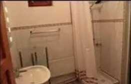 Casa individuala, 130 mp utili, teren 1800 mp, doua fronturi stradale, Subcetate