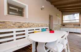 Casa deosebita in Subcetate, 153 mp utili, 575 mp teren.