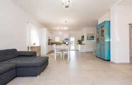 Casa deosebita in Subcetate, 153 mp utili, 575 mp teren.