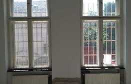 Casa 150 mp utili, 6 camere, 307 mp, Ultracentral!