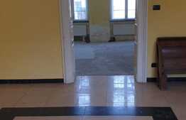 Casa 150 mp utili, 6 camere, 307 mp, Ultracentral!